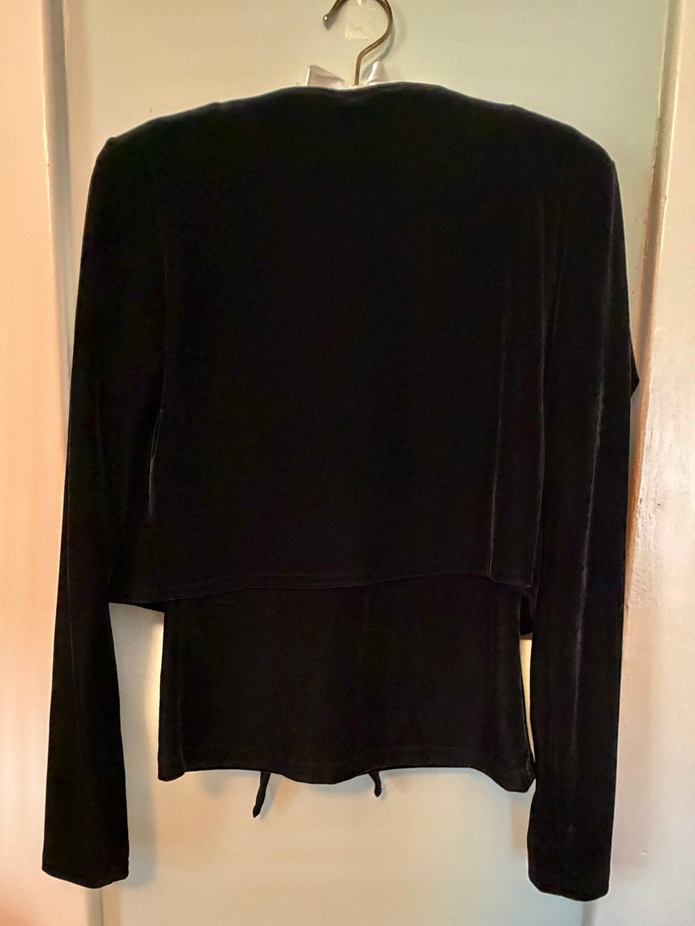 🌹 ninety brand Black Velvet Tie-Front Womens jacket & Top with Sequin Trim #0098 - Picture 2 of 16